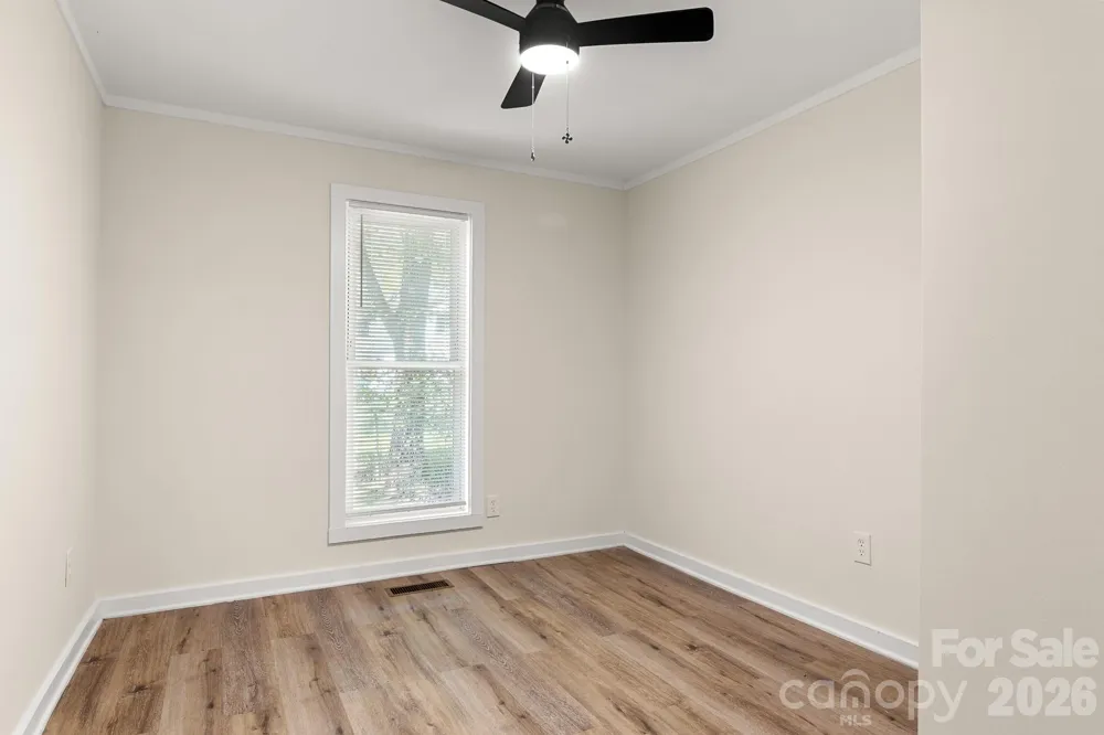 238 37th Street SW Hickory, NC 28602
