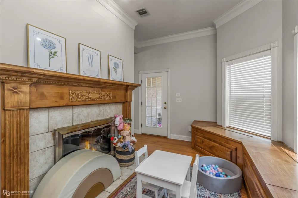 552 Bob White Lane Benton, LA 71006