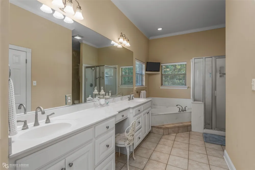 552 Bob White Lane Benton, LA 71006