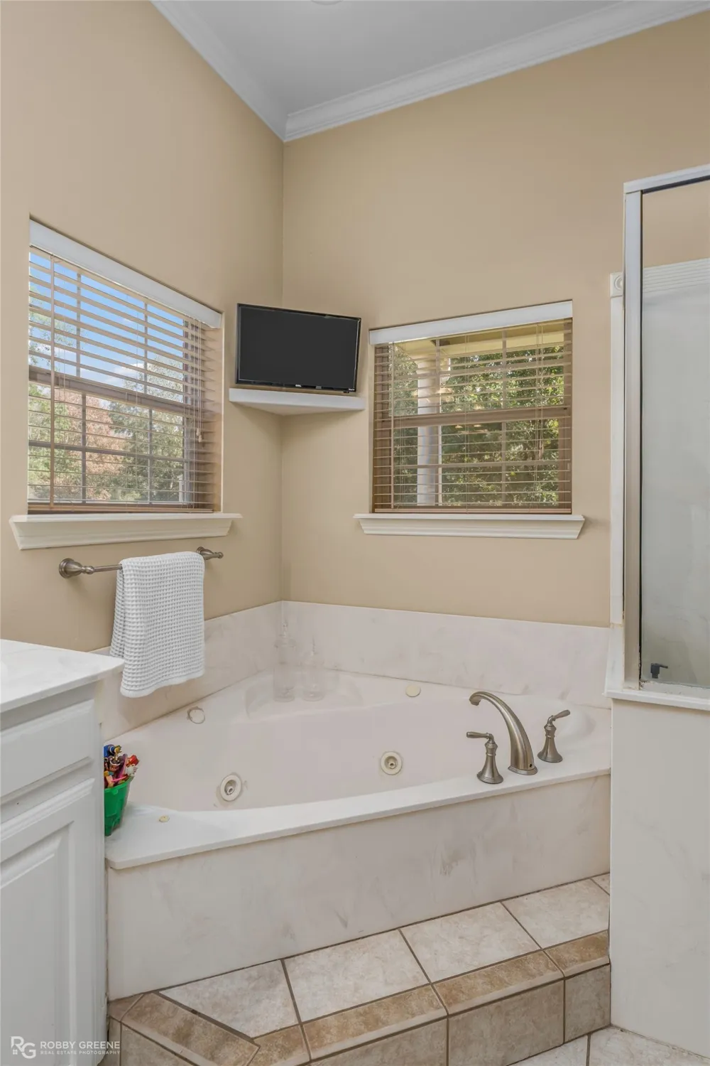 552 Bob White Lane Benton, LA 71006