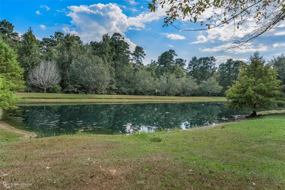 552 Bob White Lane Benton, LA 71006