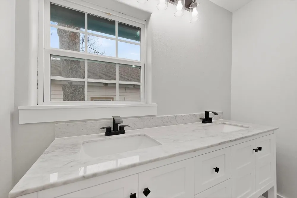 5313 Libbey Avenue Fort Worth, TX 76107