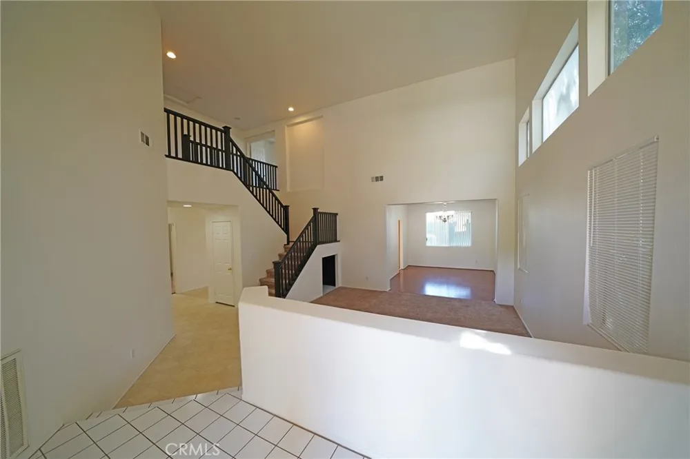 29070 Saint Tropez Castaic, CA 91384