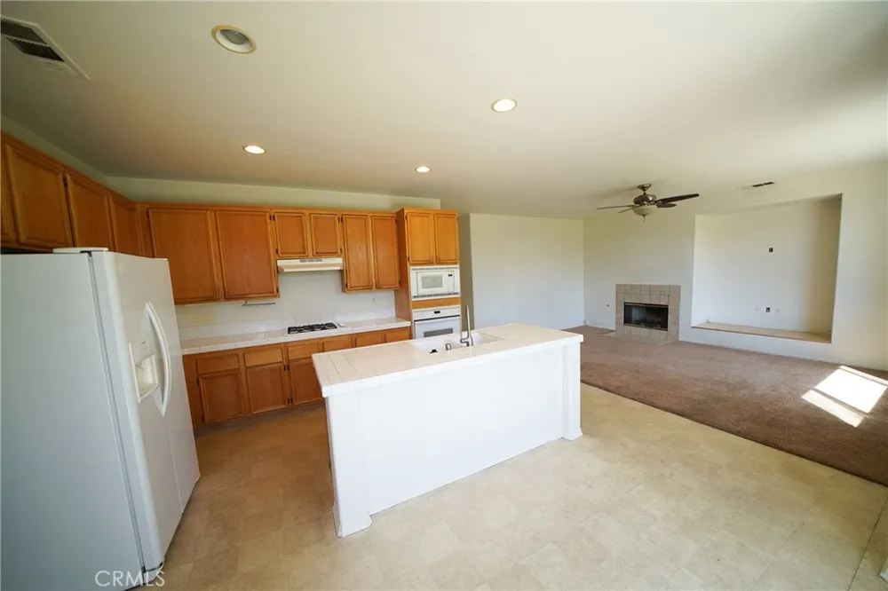 29070 Saint Tropez Castaic, CA 91384