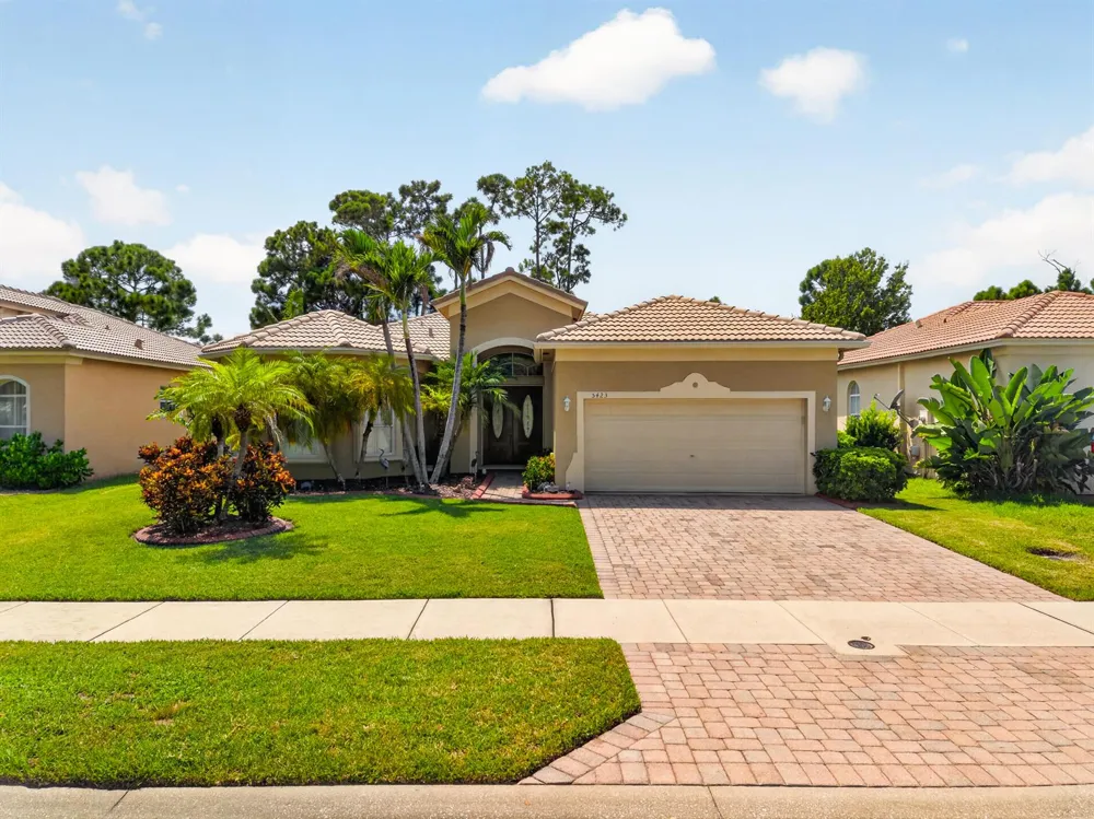 5423 PLACE LAKE DRIVE Fort Pierce, FL 34951