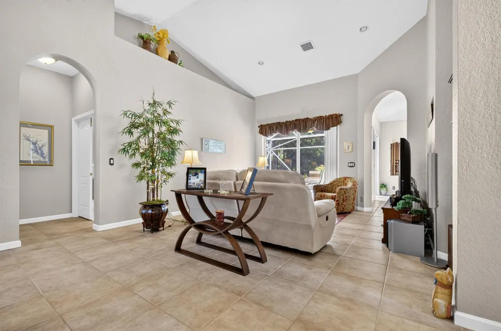 5423 PLACE LAKE DRIVE Fort Pierce, FL 34951