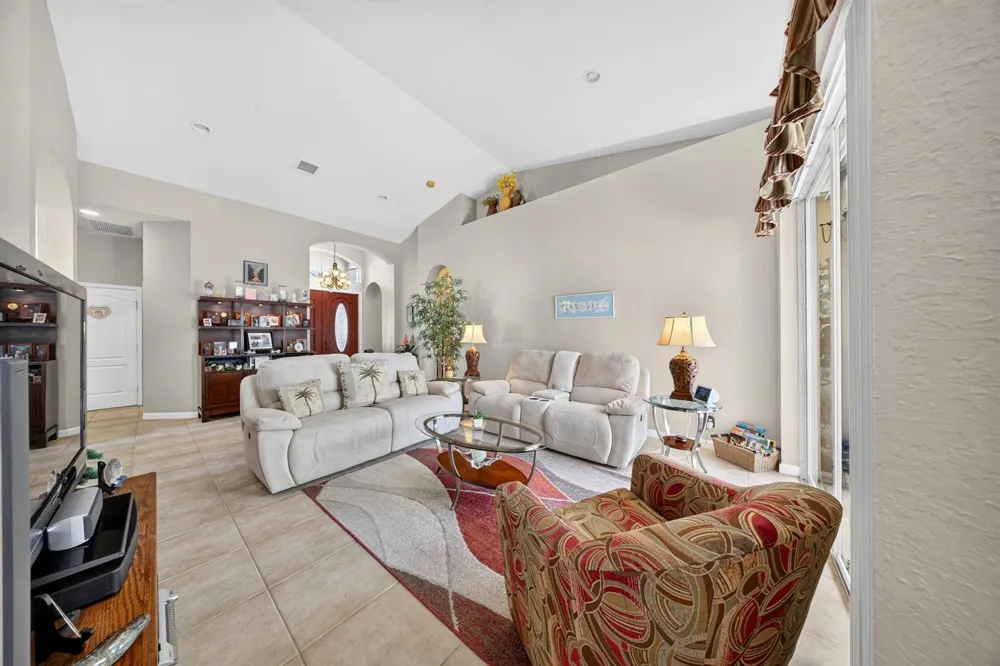 5423 PLACE LAKE DRIVE Fort Pierce, FL 34951