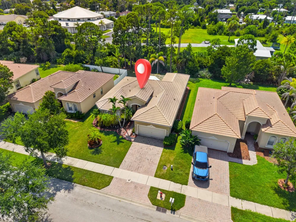 5423 PLACE LAKE DRIVE Fort Pierce, FL 34951