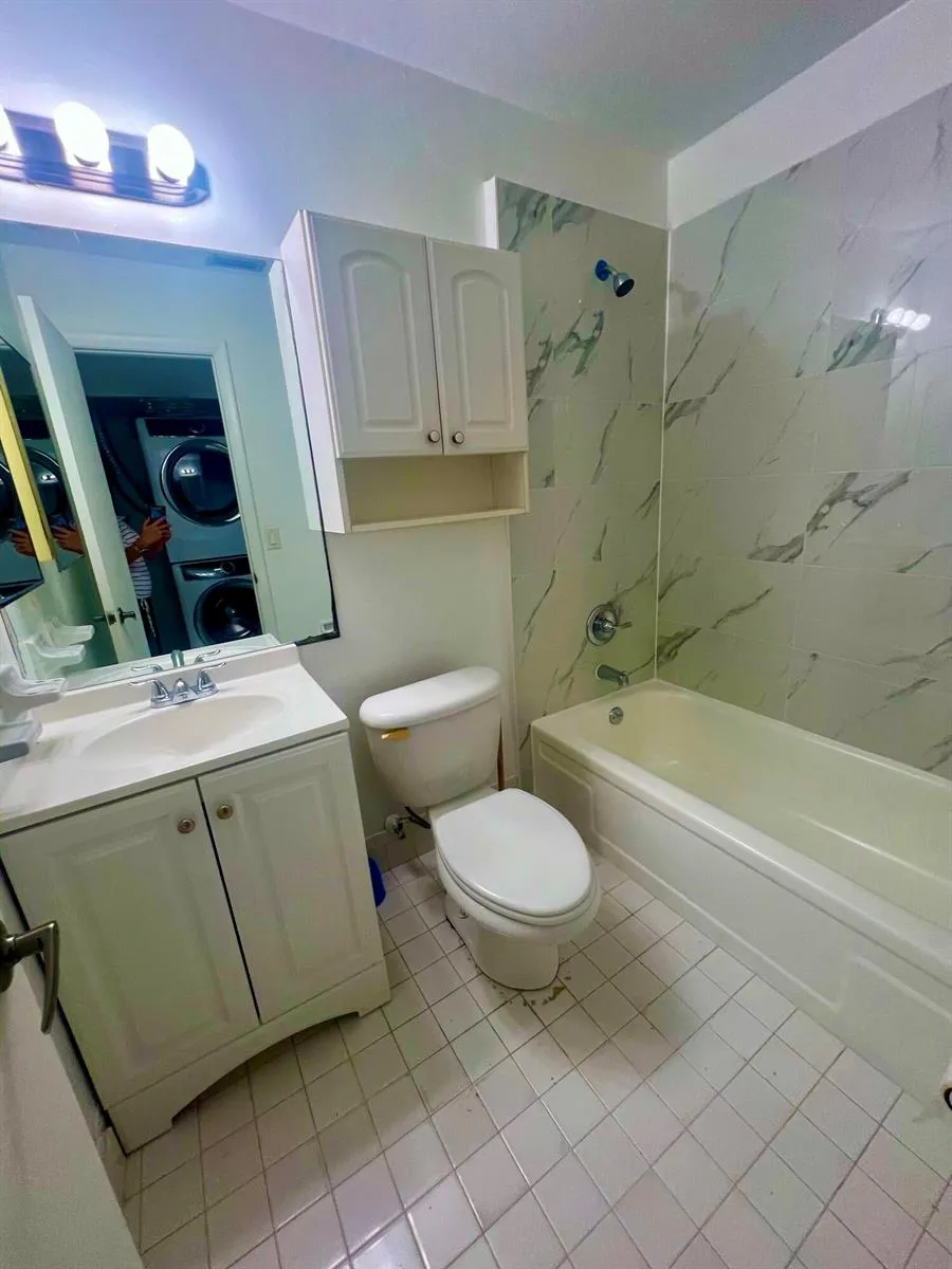 1348 Riverside Circle Wellington, FL 33414