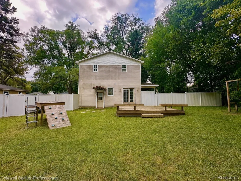 147 Myron Street Ortonville Village, MI 48462