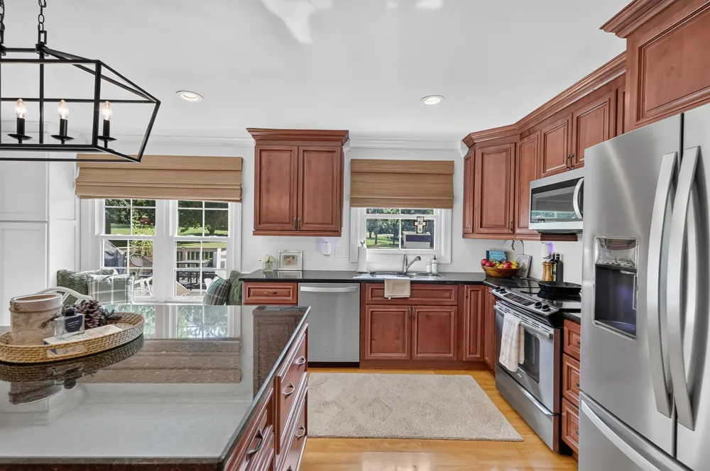 1305 Chickasaw Dr Brentwood, TN 37027