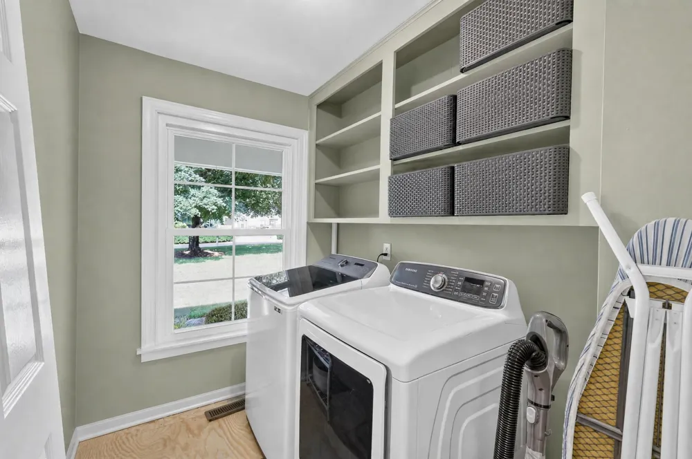 1305 Chickasaw Dr Brentwood, TN 37027