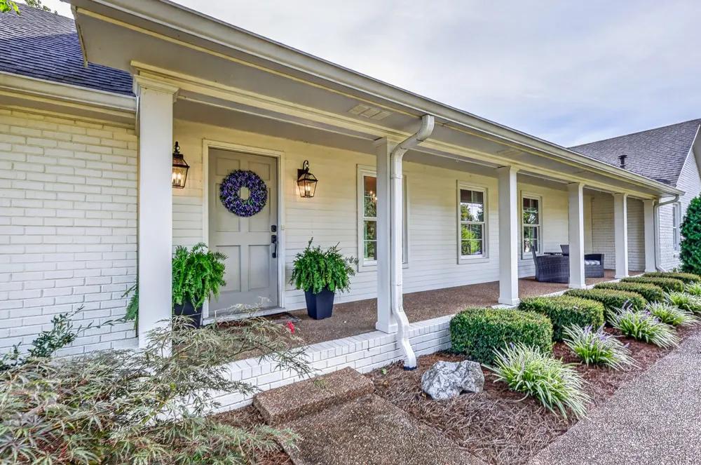 1305 Chickasaw Dr Brentwood, TN 37027