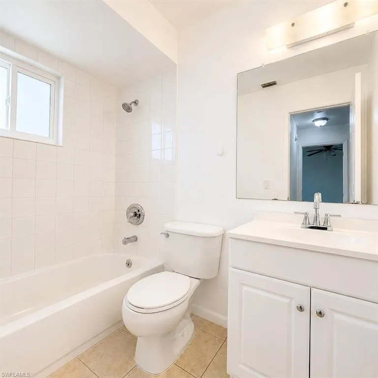 1232 SE 8th Street #2 Cape Coral, FL 33990