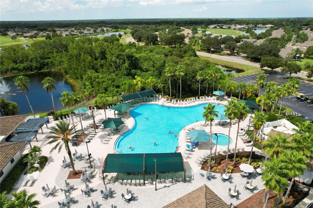 317 KNOTTWOOD COURT #317 Sun City Center, FL 33573