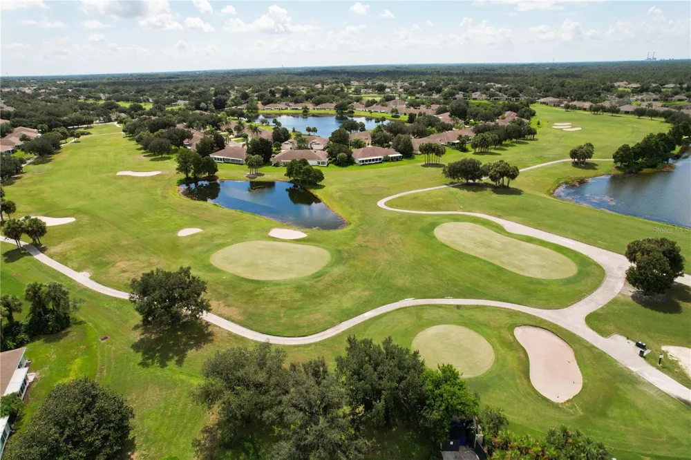 317 KNOTTWOOD COURT #317 Sun City Center, FL 33573