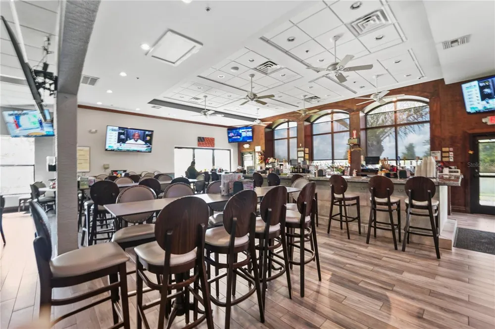 317 KNOTTWOOD COURT #317 Sun City Center, FL 33573