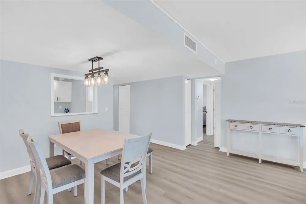 7930 SUN ISLAND DRIVE S #104 South Pasadena, FL 33707