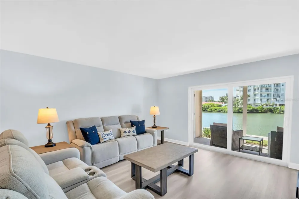 7930 SUN ISLAND DRIVE S #104 South Pasadena, FL 33707