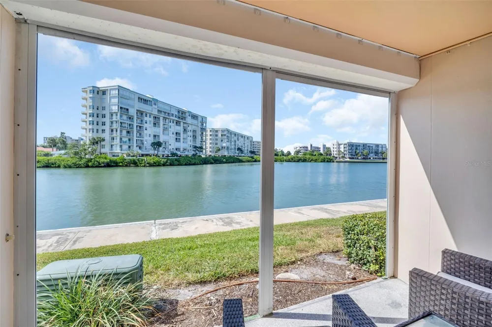 7930 SUN ISLAND DRIVE S #104 South Pasadena, FL 33707