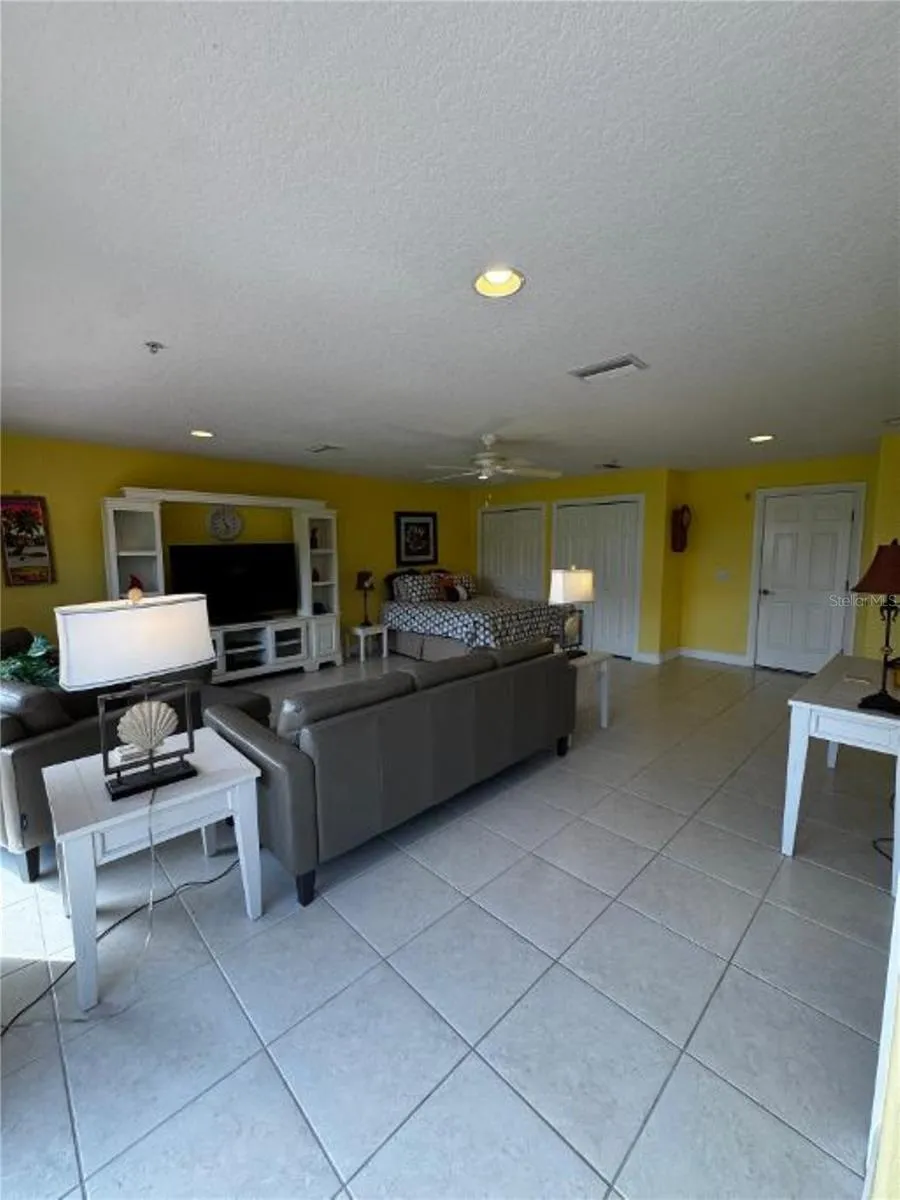 1205 3RD ST CIRCLE E Palmetto, FL 34221