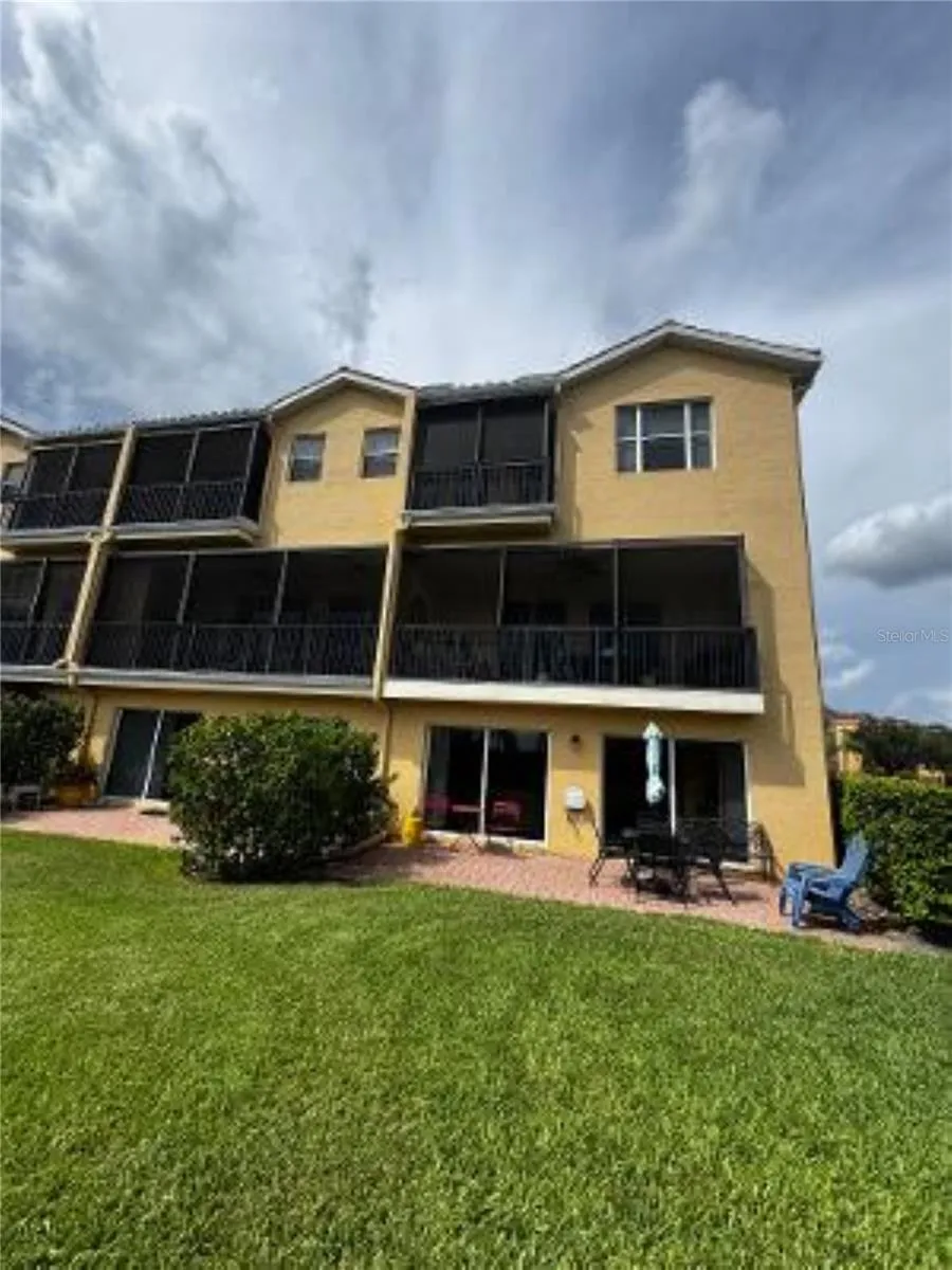 1205 3RD ST CIRCLE E Palmetto, FL 34221