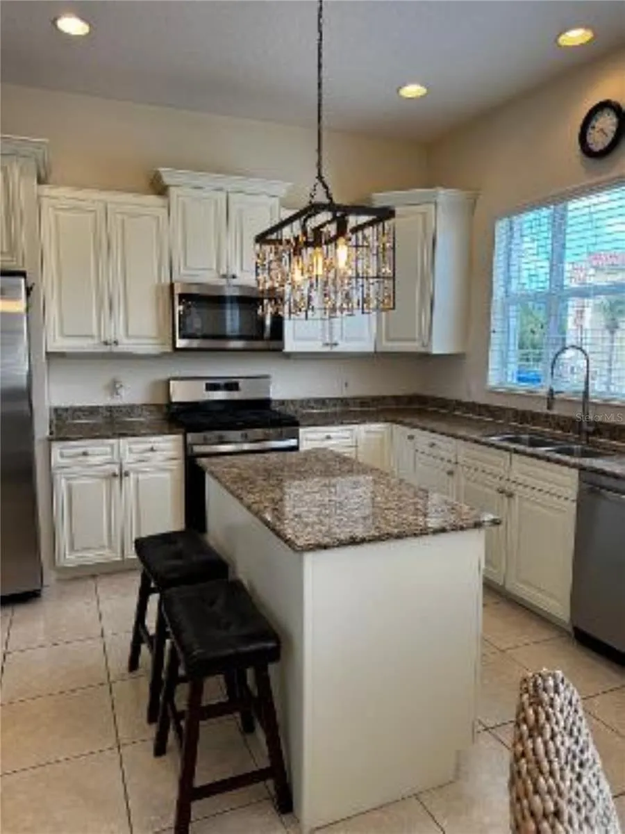 1205 3RD ST CIRCLE E Palmetto, FL 34221