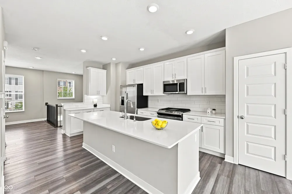 6863 Equality Boulevard Carmel, IN 46033