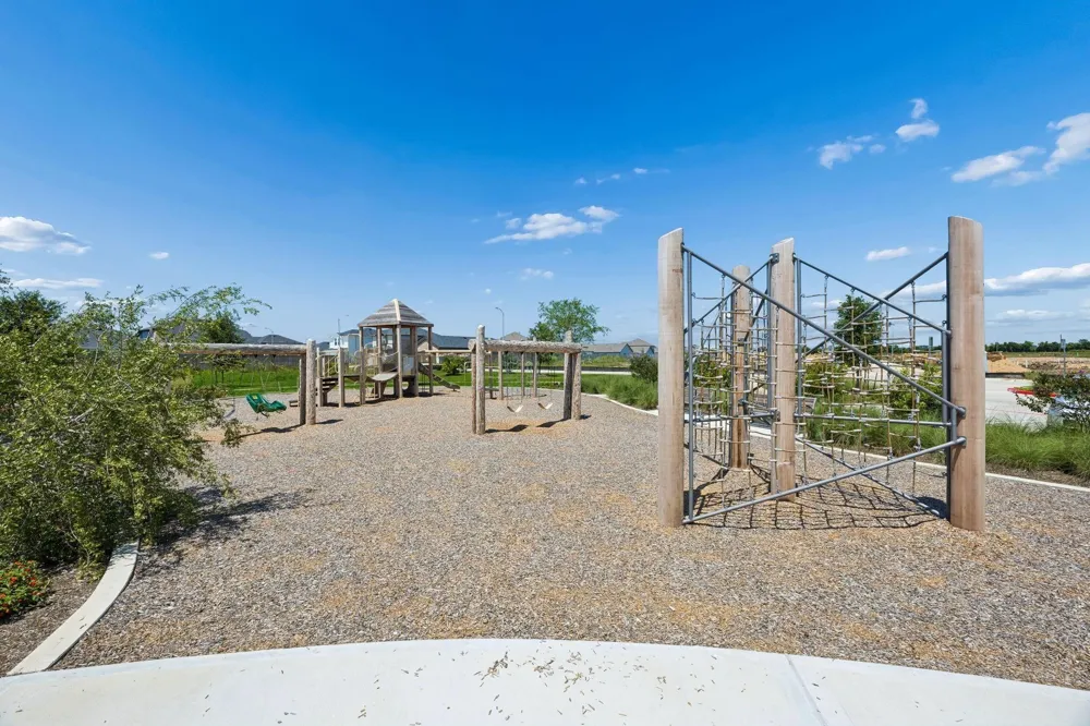 207 Olympic Harbor Drive Crosby, TX 77532