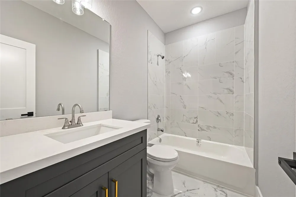 7607 Woodsman Trail Houston, TX 77040