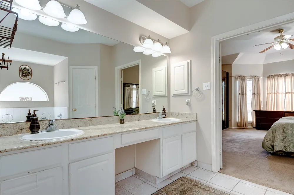 731 Annies Way Sugar Land, TX 77479