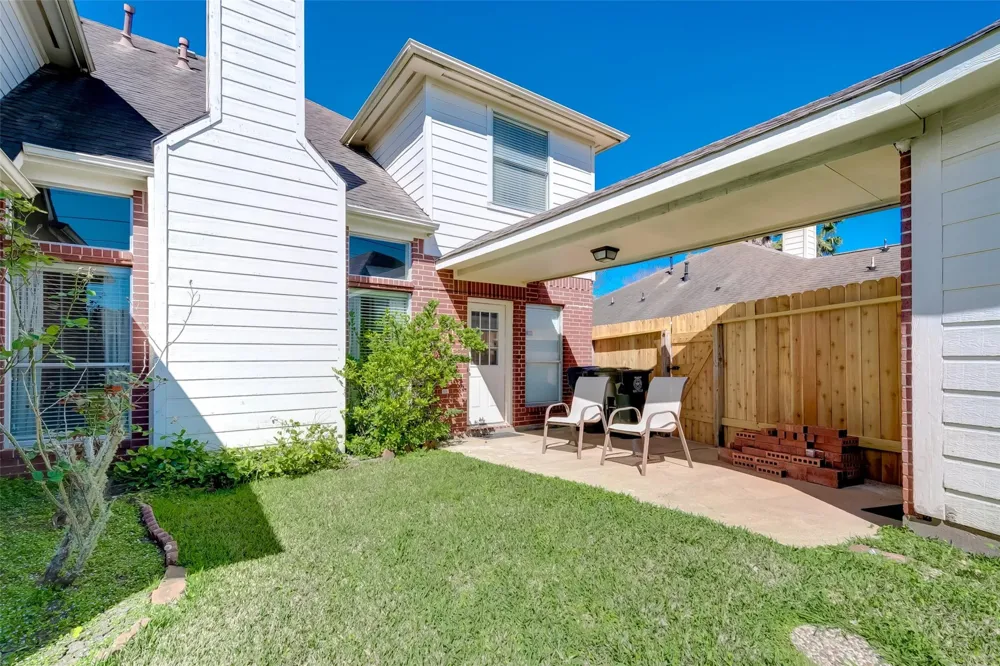 731 Annies Way Sugar Land, TX 77479