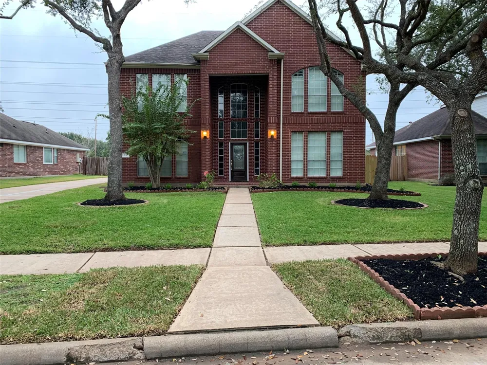 731 Annies Way Sugar Land, TX 77479
