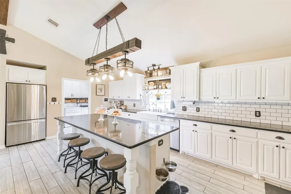 200 Chris Lane Shepherd, TX 77371