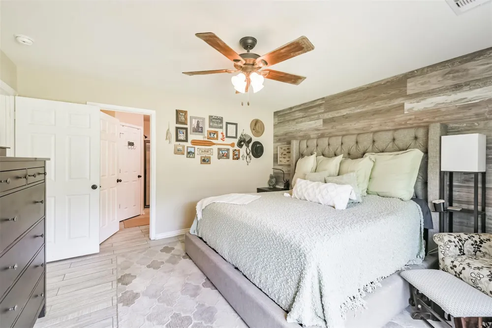 200 Chris Lane Shepherd, TX 77371
