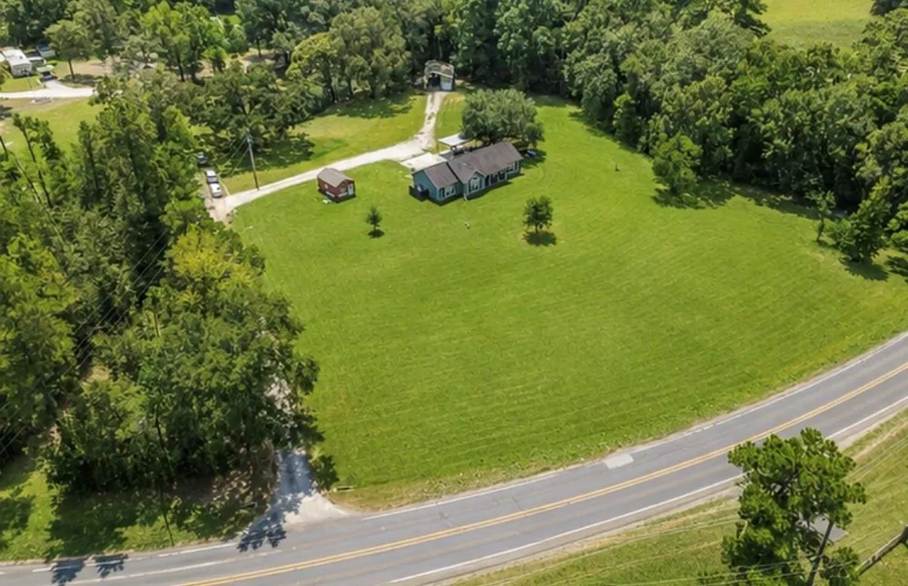 200 Chris Lane Shepherd, TX 77371