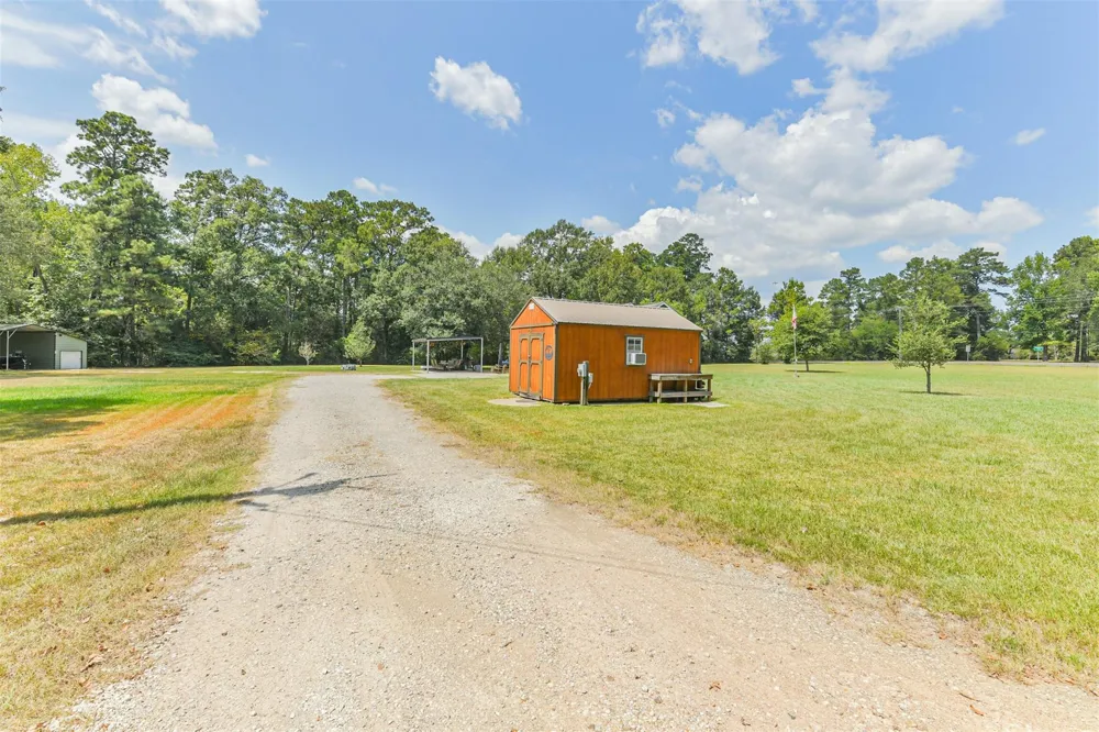 200 Chris Lane Shepherd, TX 77371
