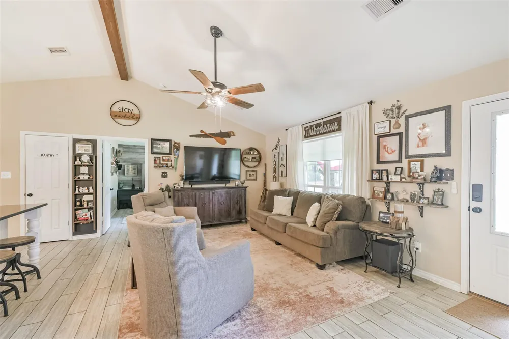 200 Chris Lane Shepherd, TX 77371