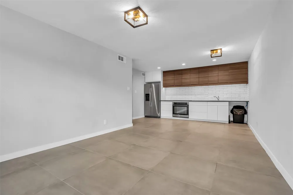 606 Marshall Street #B6 Houston, TX 77006