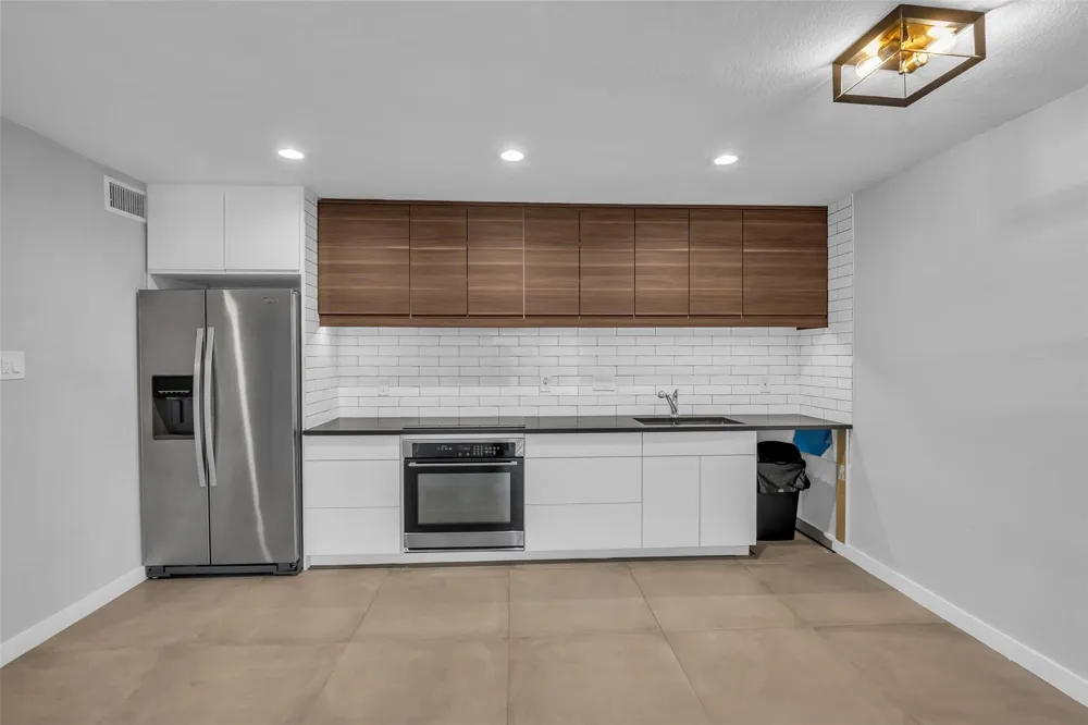 606 Marshall Street #B6 Houston, TX 77006