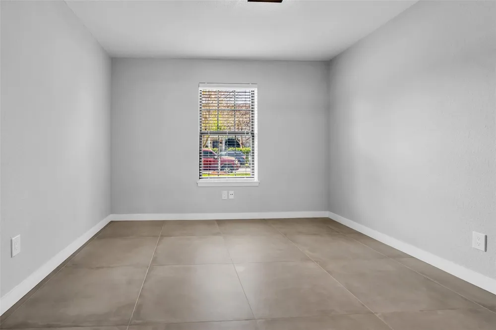 606 Marshall Street #B6 Houston, TX 77006
