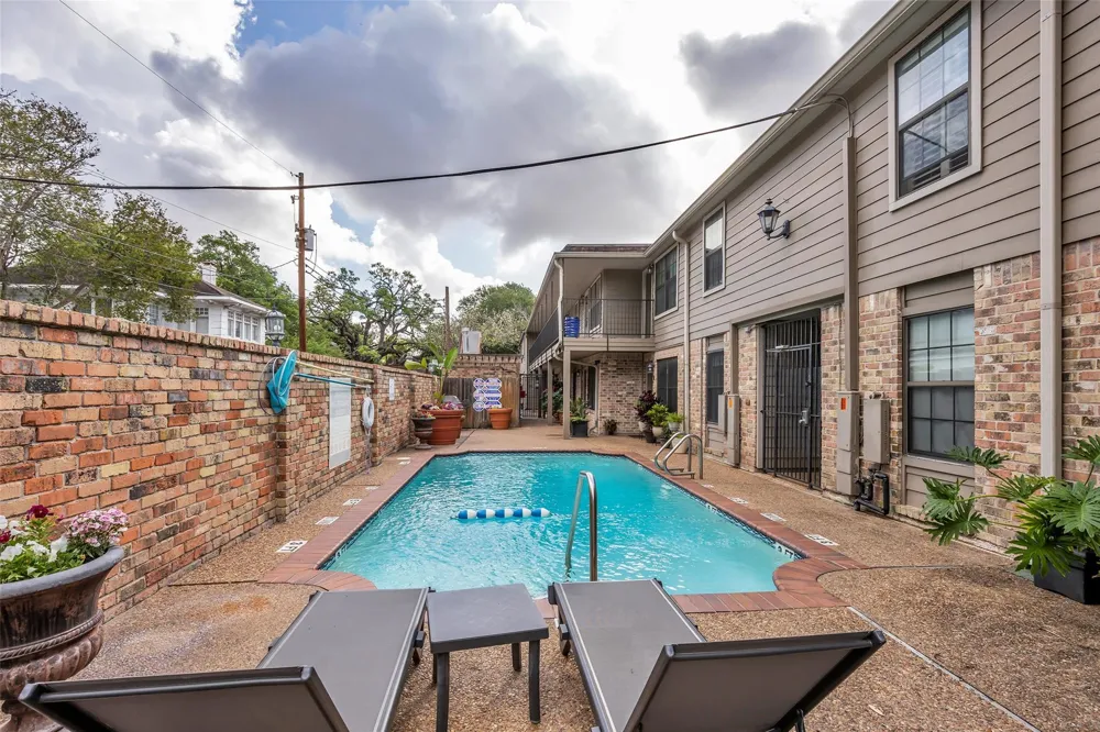 606 Marshall Street #B6 Houston, TX 77006