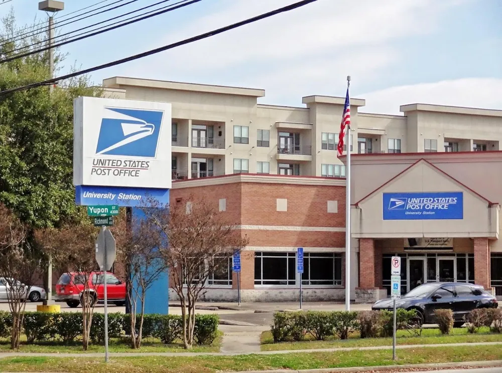 606 Marshall Street #B6 Houston, TX 77006