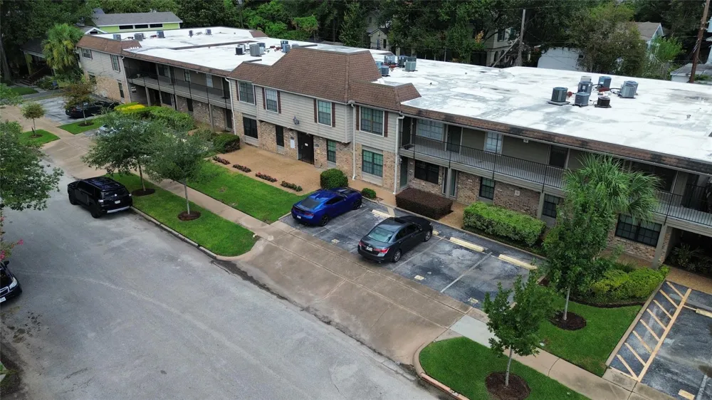 606 Marshall Street #B6 Houston, TX 77006