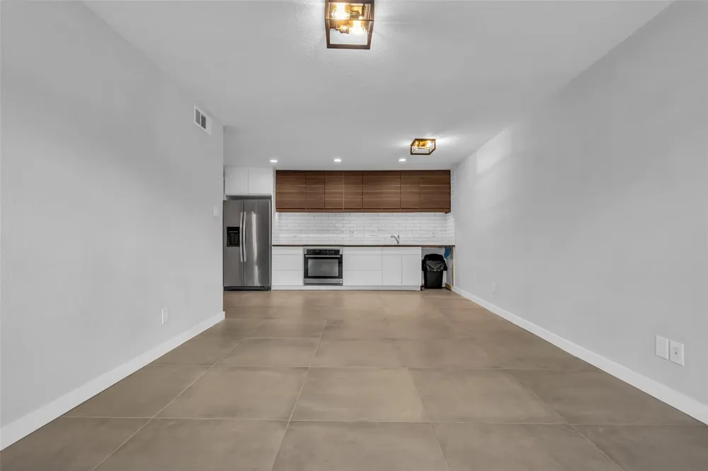 606 Marshall Street #B6 Houston, TX 77006