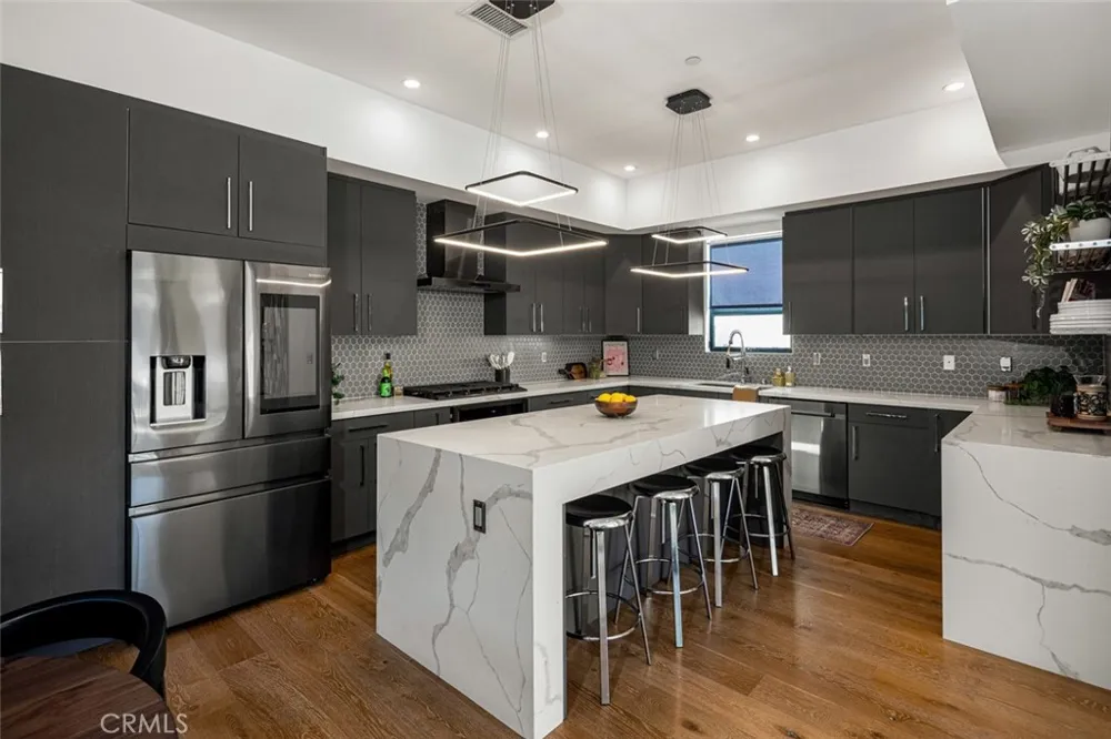 5776 Campo Walk Long Beach, CA 90803