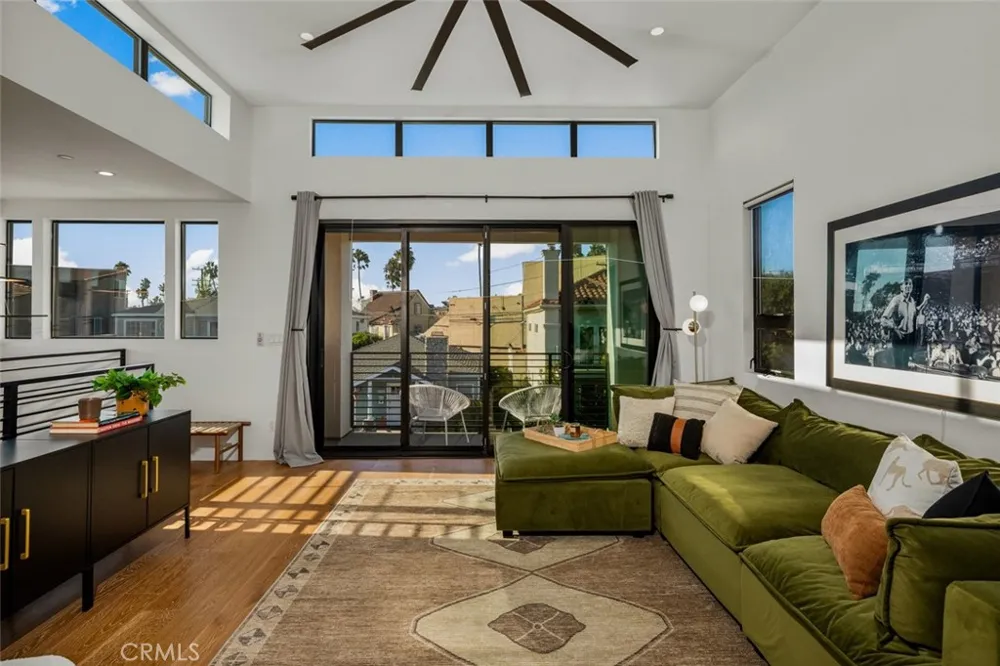 5776 Campo Walk Long Beach, CA 90803