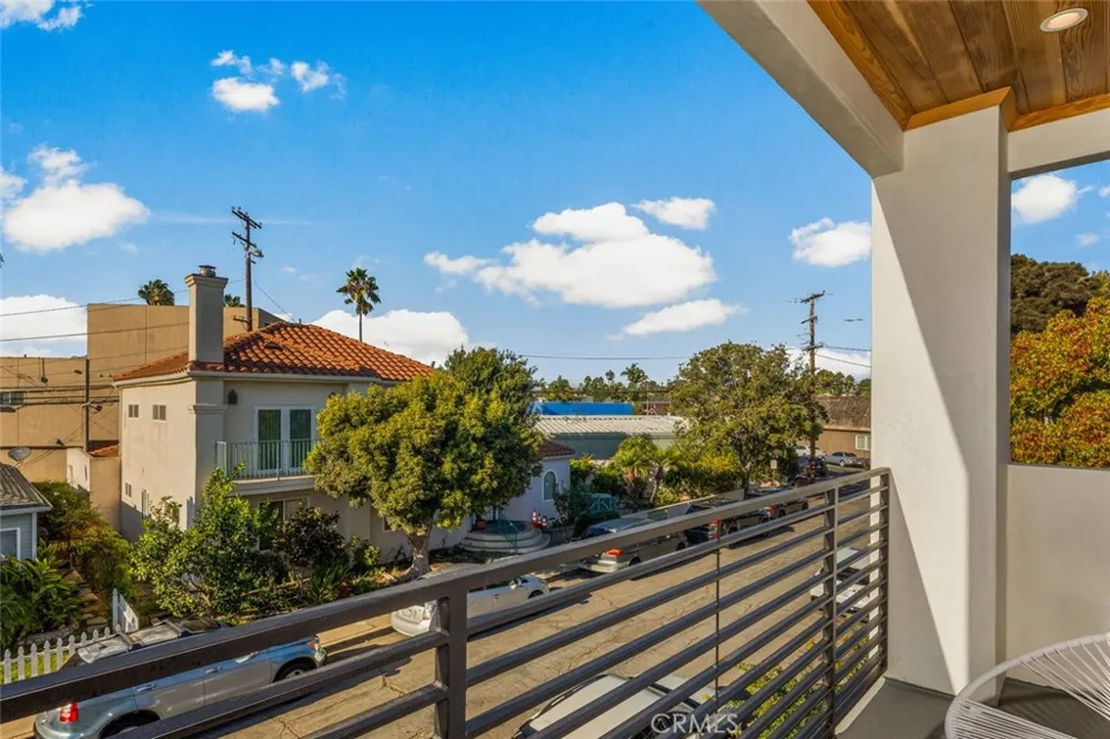 5776 Campo Walk Long Beach, CA 90803