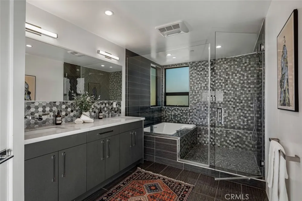 5776 Campo Walk Long Beach, CA 90803