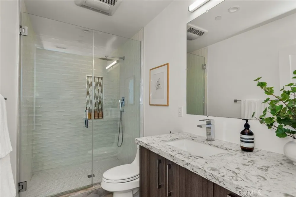 5776 Campo Walk Long Beach, CA 90803